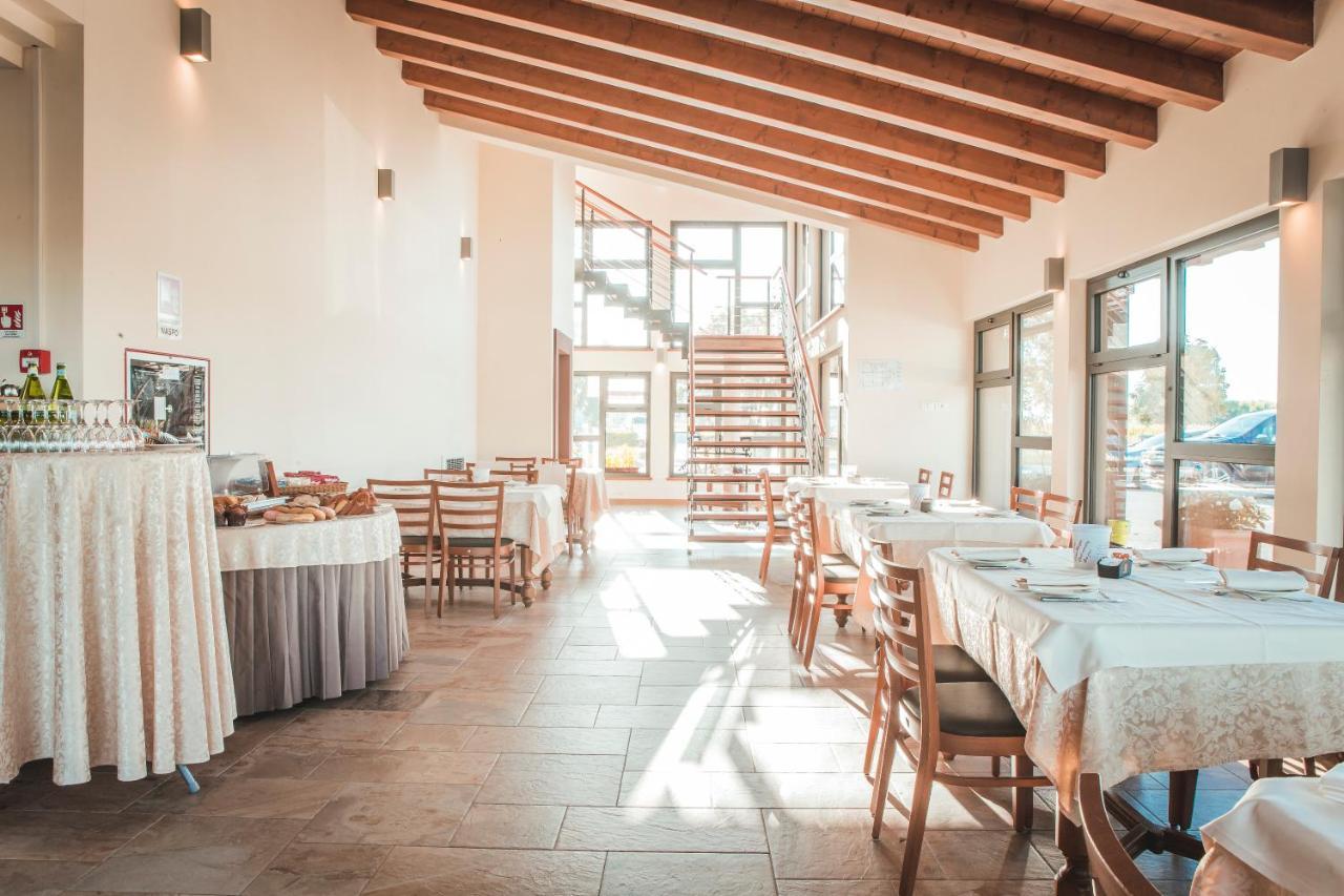Hotel Ai Cjastinars Sant'Antonio  外观 照片